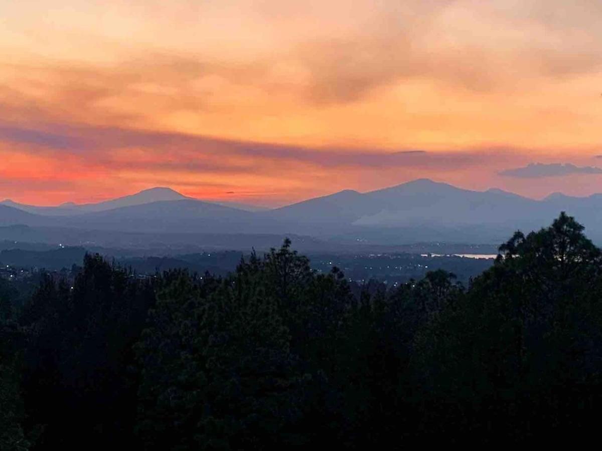 Brisas De Sol Hotel Patzcuaro Bagian luar foto