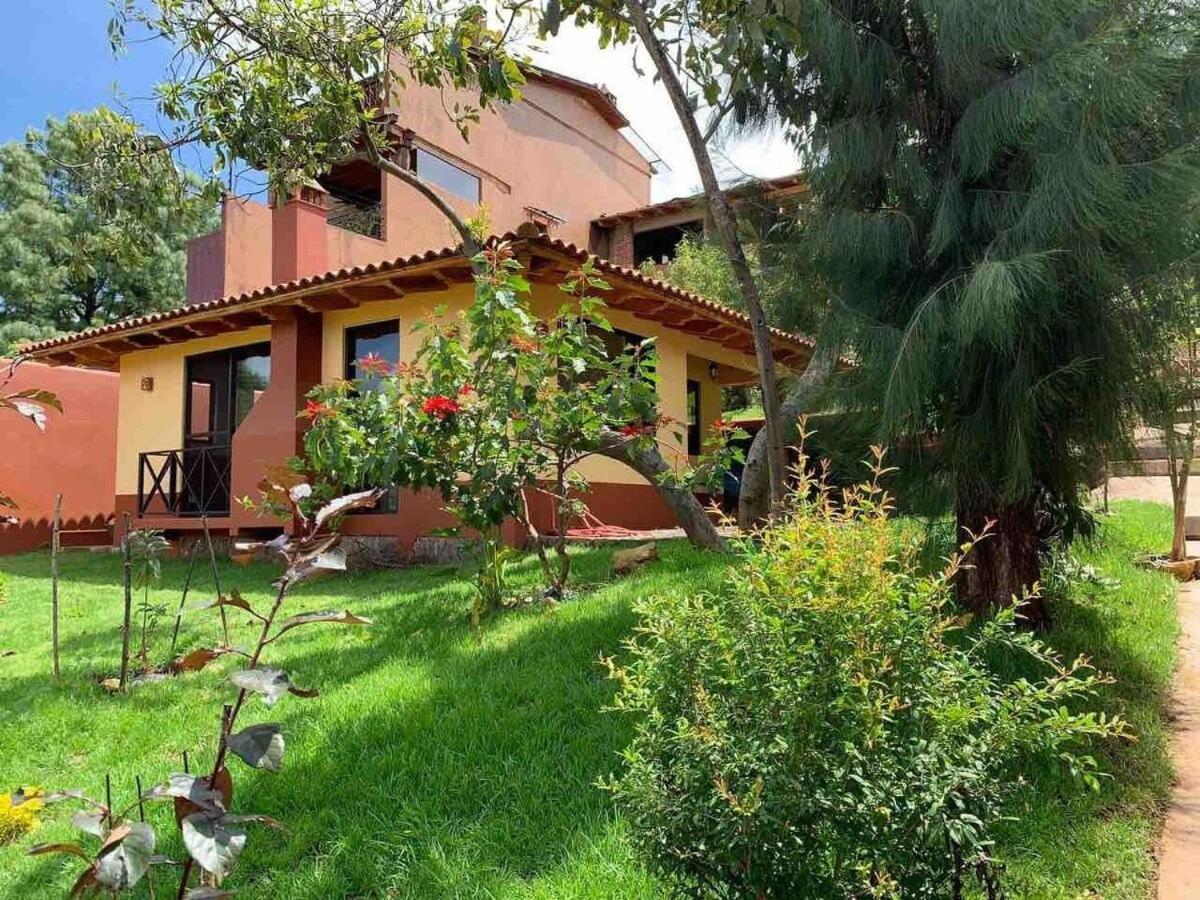 Brisas De Sol Hotel Patzcuaro Bagian luar foto